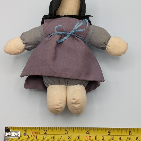 Amish Child Girl No Face Soft Figure - 7" - Picture 3 of 9